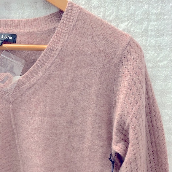 Knyt & Lynk 100% Cashmere V-Neck Sweater - Picture 3 of 9